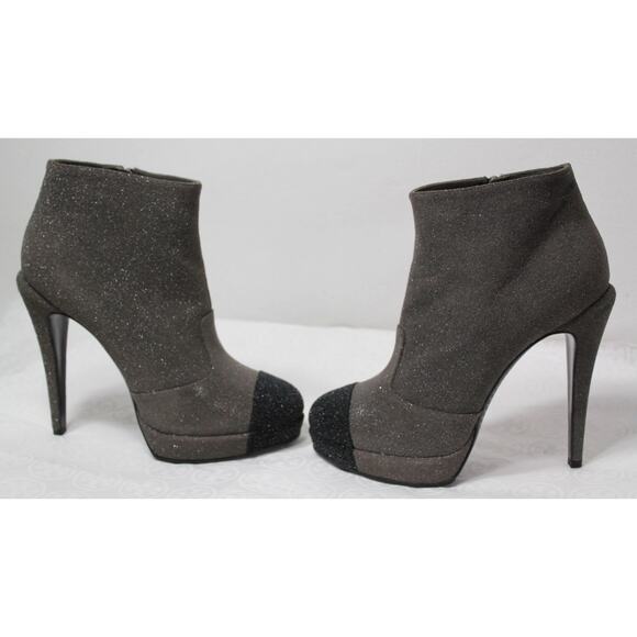 CHANEL GLITTER CAP TOE CC ANKLE BOOTS BOOTIES HEELS 39.5 AUTHENTIC BOX! - Picture 7 of 10